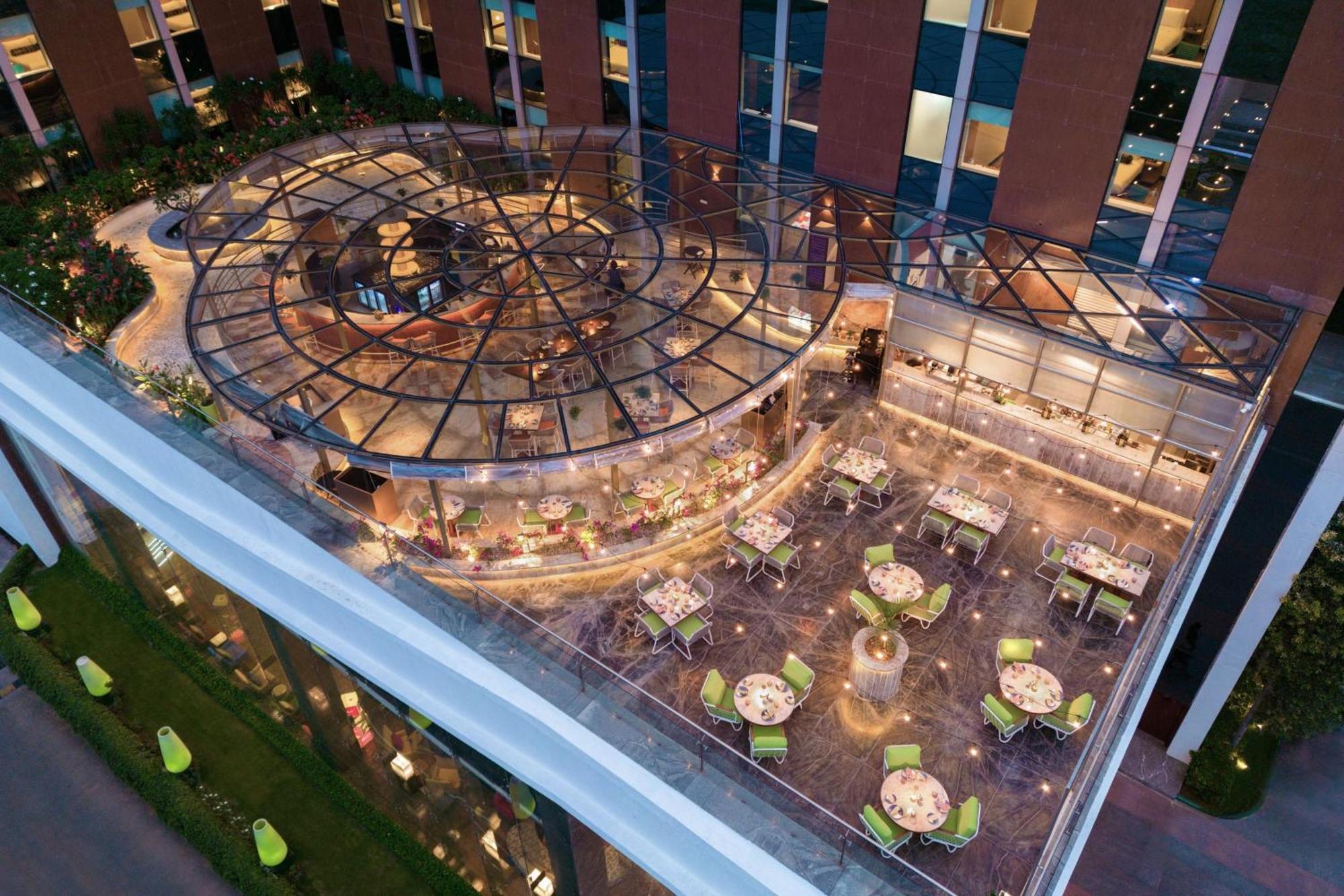 Hotel Aloft Bengaluru Outer Ring Road Exterior foto